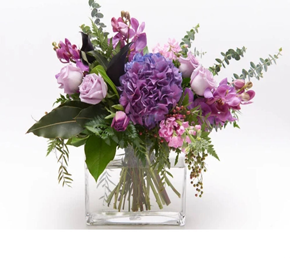 Arreglo floral de Hortensias Orquídeas y Rosas | PADUA