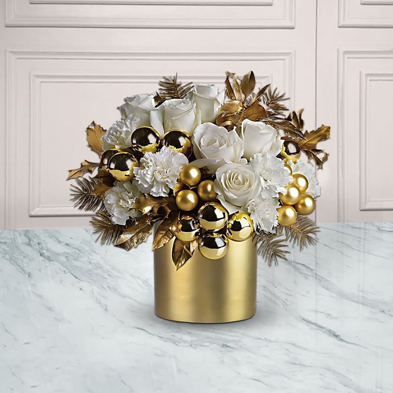 Flores y Esferas de navidad | PLEASURE