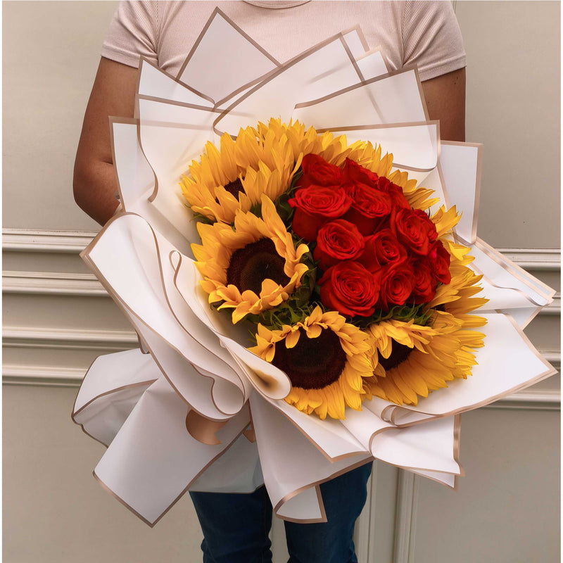 Ramo de Girasoles con Rosas | STEFANY